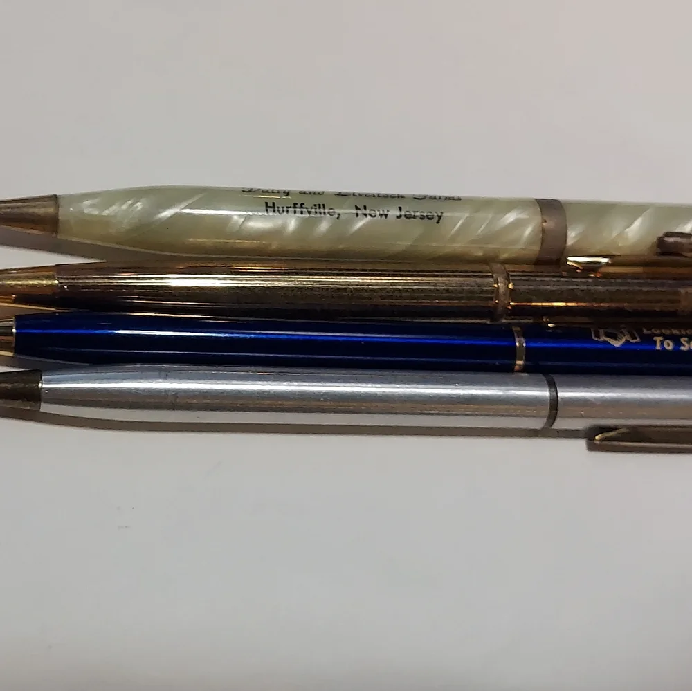 Assorted Vintage Ballpoint Twist Pen‎ Bundle Lot